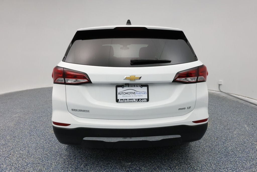 2023 Chevrolet Equinox photo 3