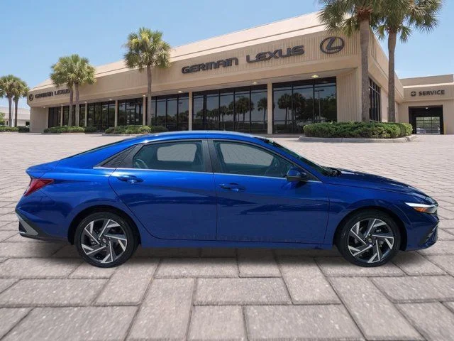 Used 2025 Blue Hyundai Limited image 3