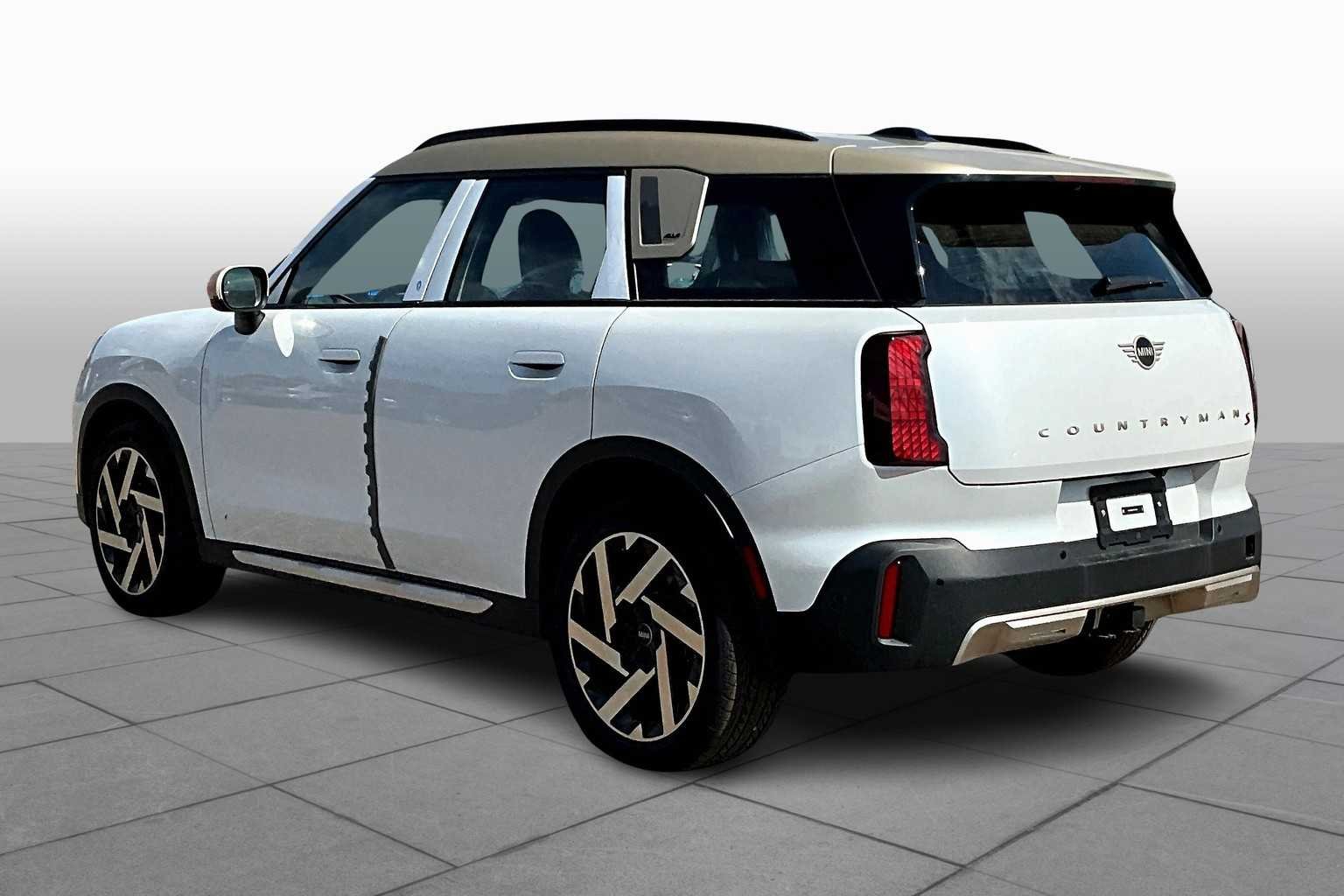 2026 MINI Countryman S - Photo 12