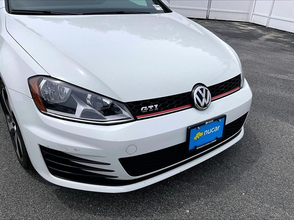 Used 2017 Pure White Volkswagen S image 5