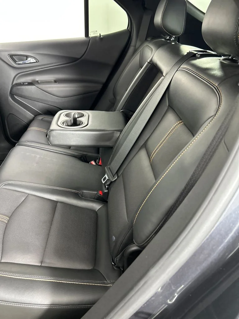 Used 2022 Gray Chevrolet Premier image 17