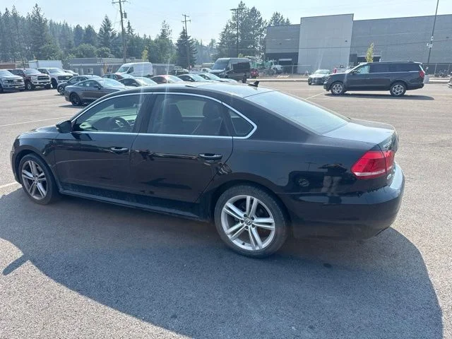 Used 2014 Black Volkswagen 1.8T SE image 3