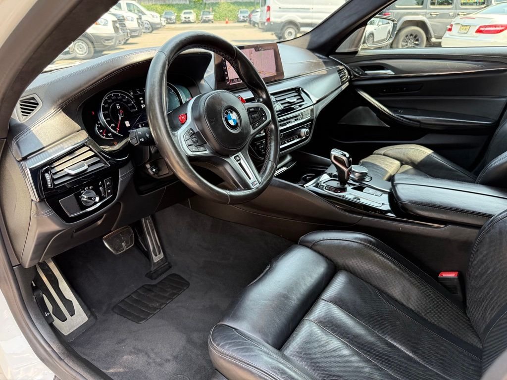 Used 2019 White BMW Competition image 26