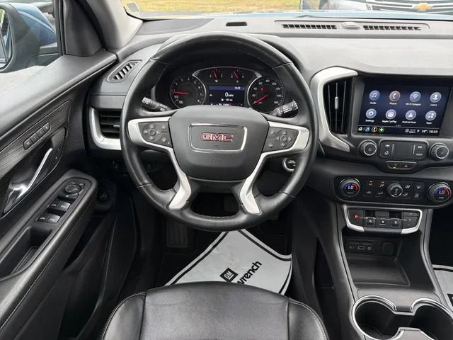 Used 2024 Downpour Metallic GMC SLT image 32
