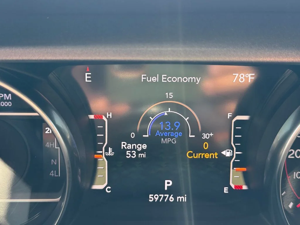 Used 2022 Silver Jeep Mojave image 16