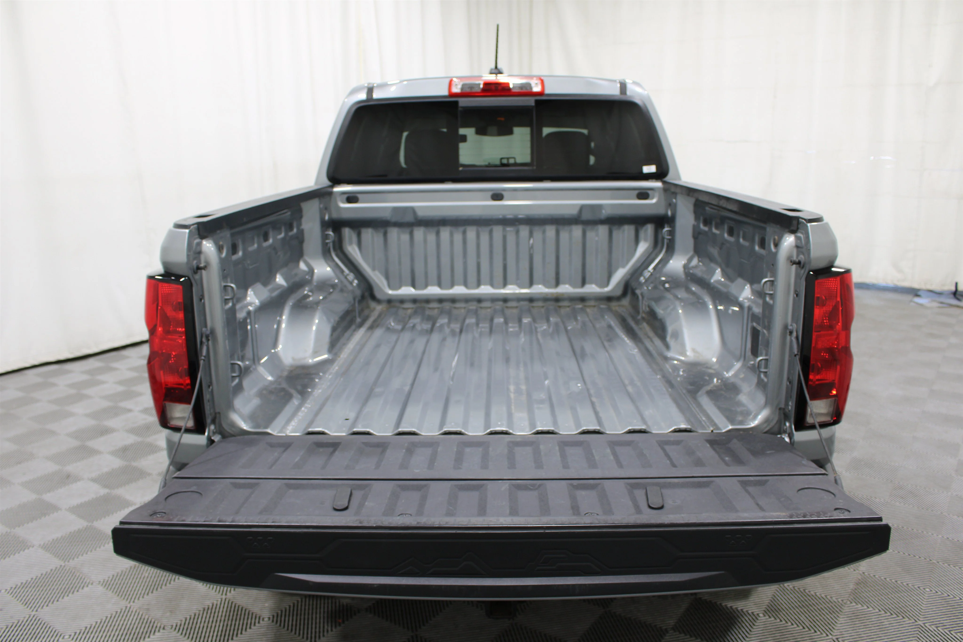 2025 Chevrolet Colorado Trail Boss - Photo 23