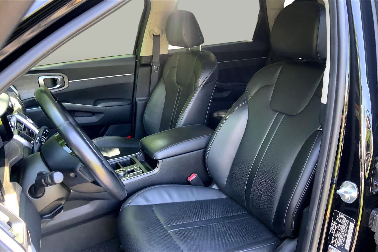 Used 2022 Ebony Black Kia X-Line EX image 8