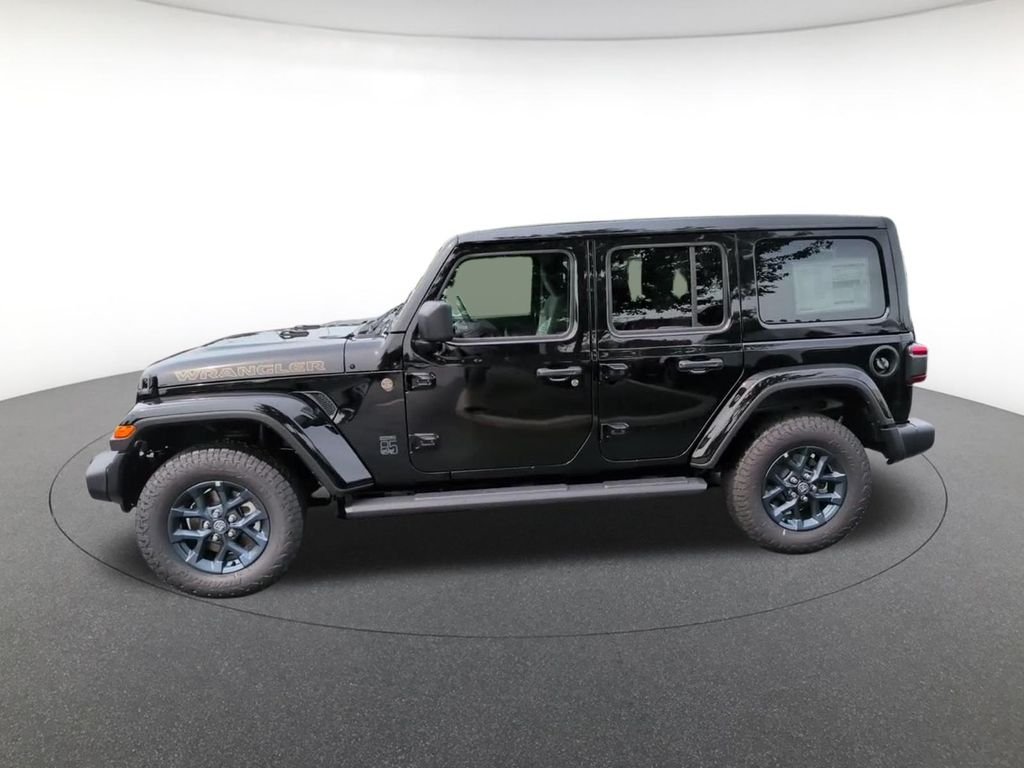 New 2026 Black Clear-Coat Exterior Paint Jeep 85th Anniversary Edition image 9