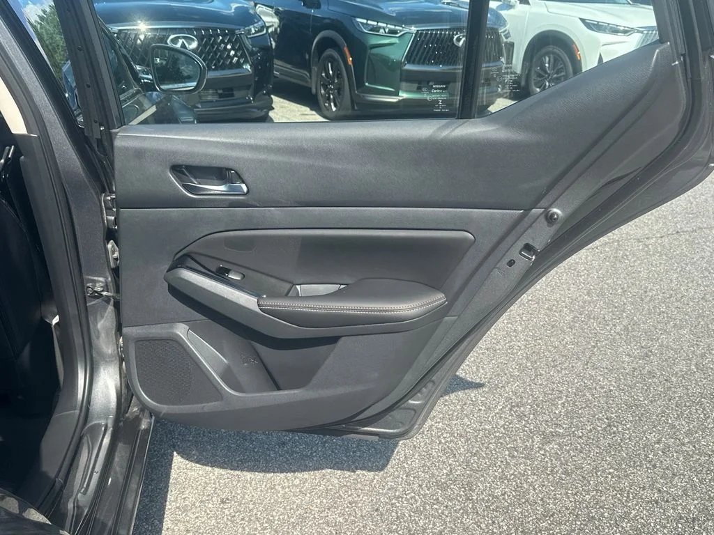 Used 2025 Gray Nissan 2.5 SR image 16
