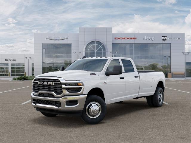 New 2026 Bright White Clear-Coat Exterior Paint RAM TRADESMAN image 40