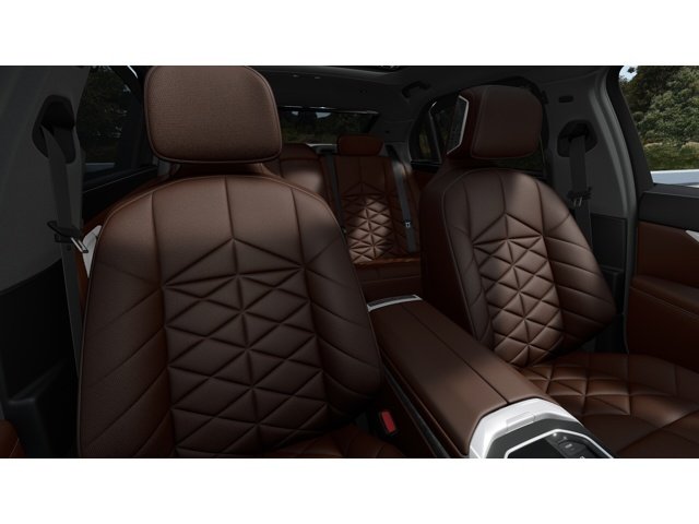 New 2026 Black Sapphire Metallic BMW 740i xDrive image 11