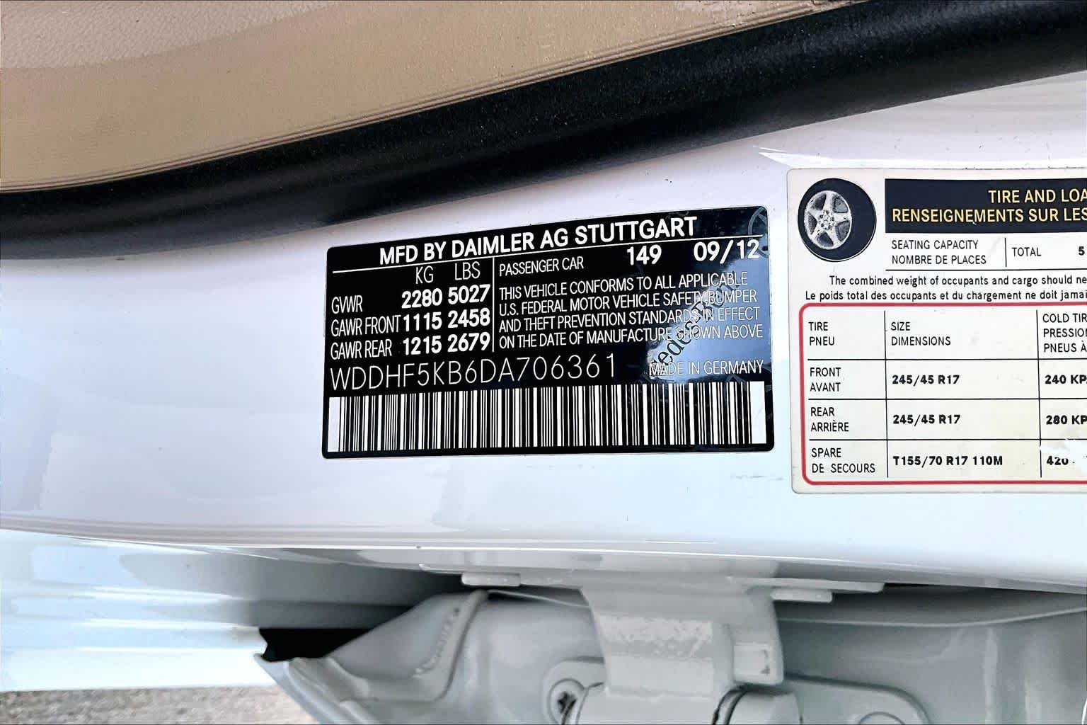Used 2013 Polar White Mercedes-Benz E 350 Luxury image 28