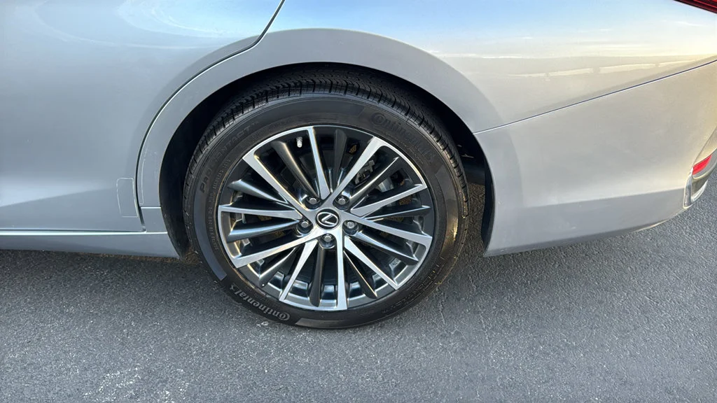 Certified Used 2023 Silver Lexus 300h image 8