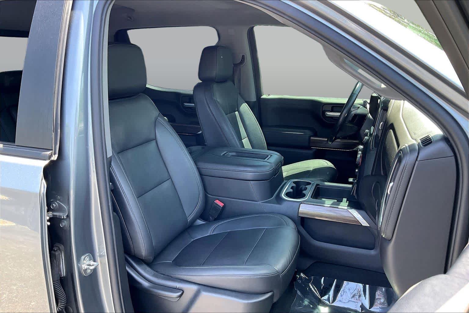 Used 2021 SATIN STEEL METALLIC Chevrolet LT Trail Boss image 8