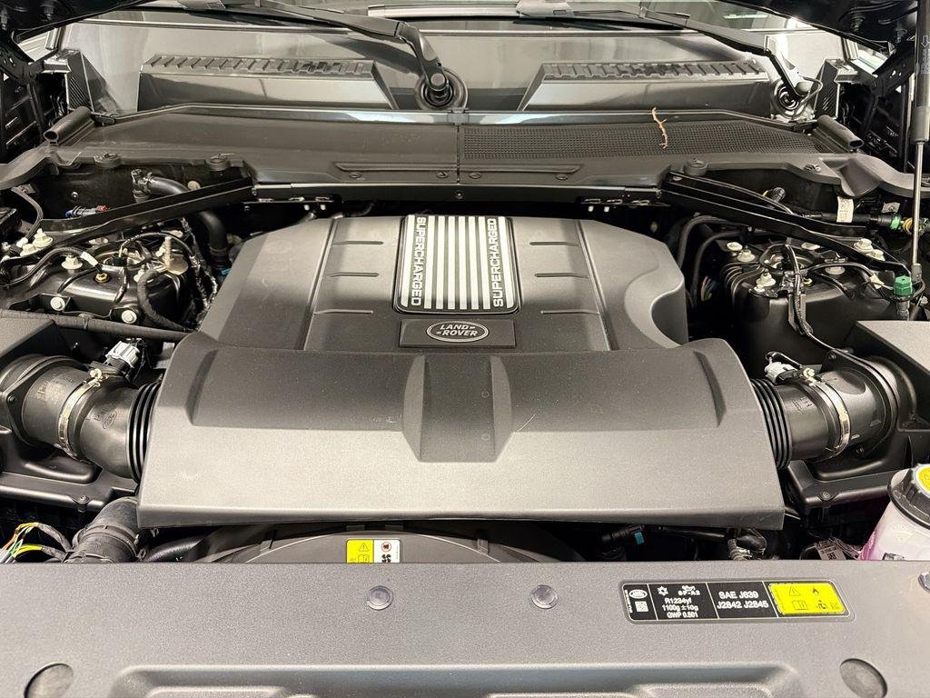 New 2026 Carpathian Grey Land Rover V8 image 32
