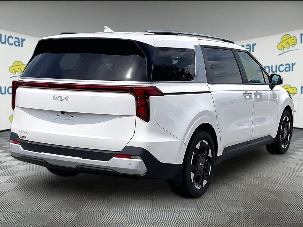 Used 2025 Snow White Pearl Kia EX image 6