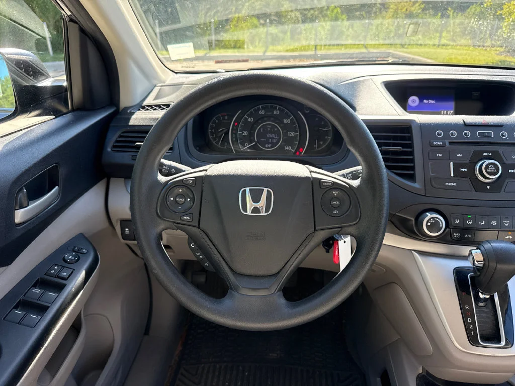 Used 2014 Twilight Blue Metallic Honda LX image 19