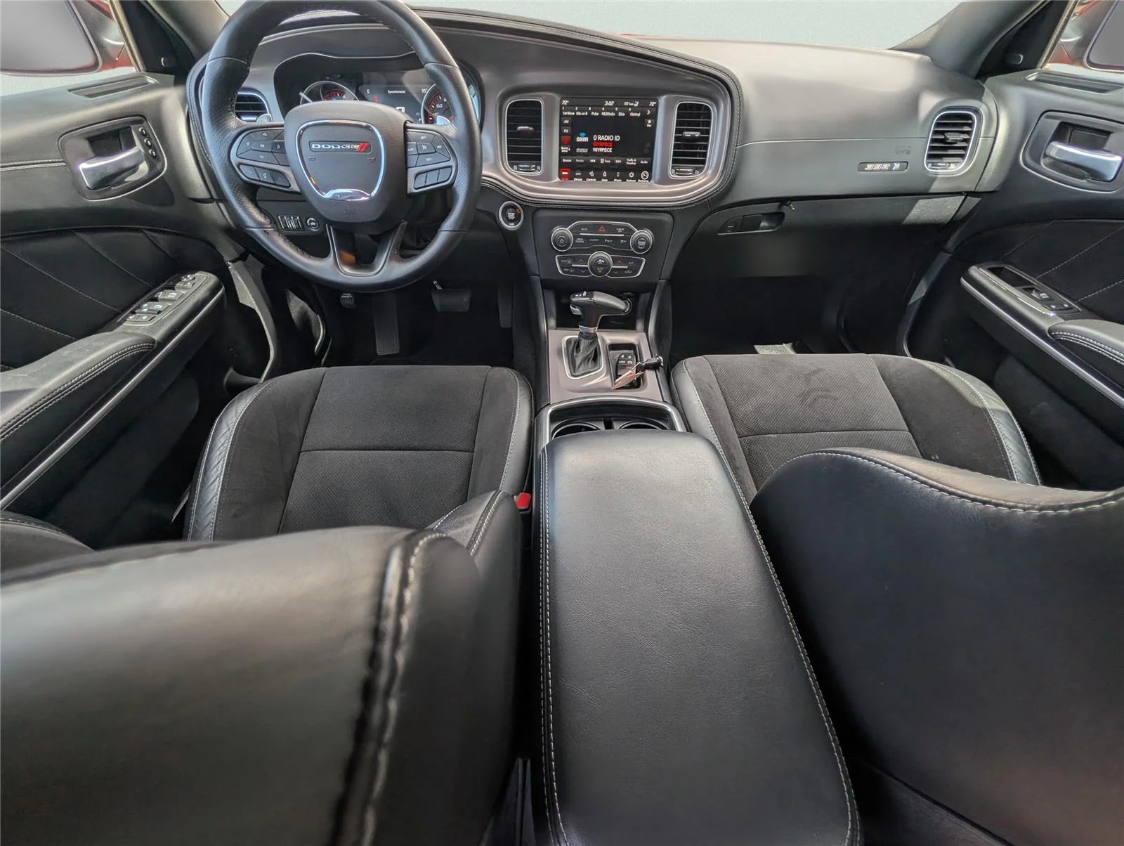 Used 2023 Go Mango Dodge Scat Pack image 28