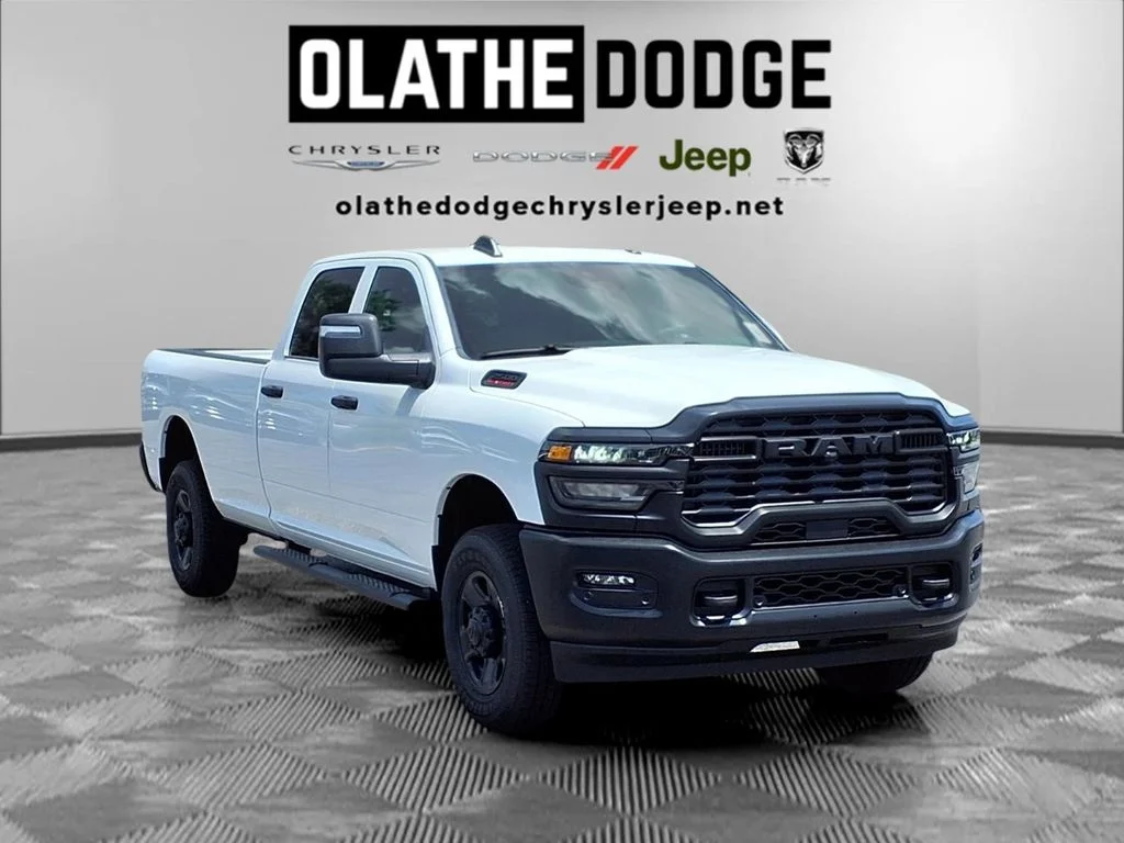 New 2026 Bright White Clear-Coat Exterior Paint RAM Tradesman image 29