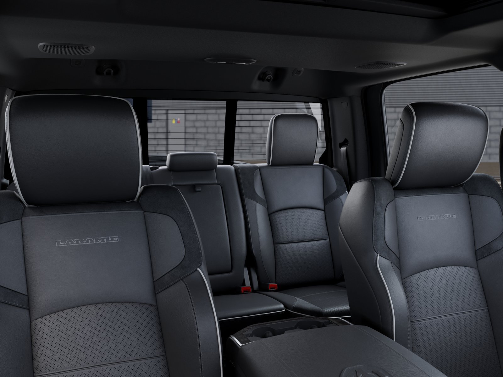 New 2026 Diamond Black Crystal Pearl-Coat Exterior Paint RAM LARAMIE image 26
