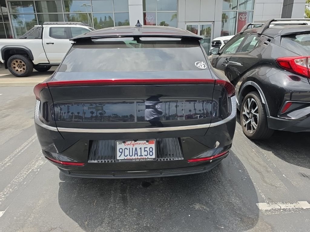 Used 2022 Blue Kia Wind image 5