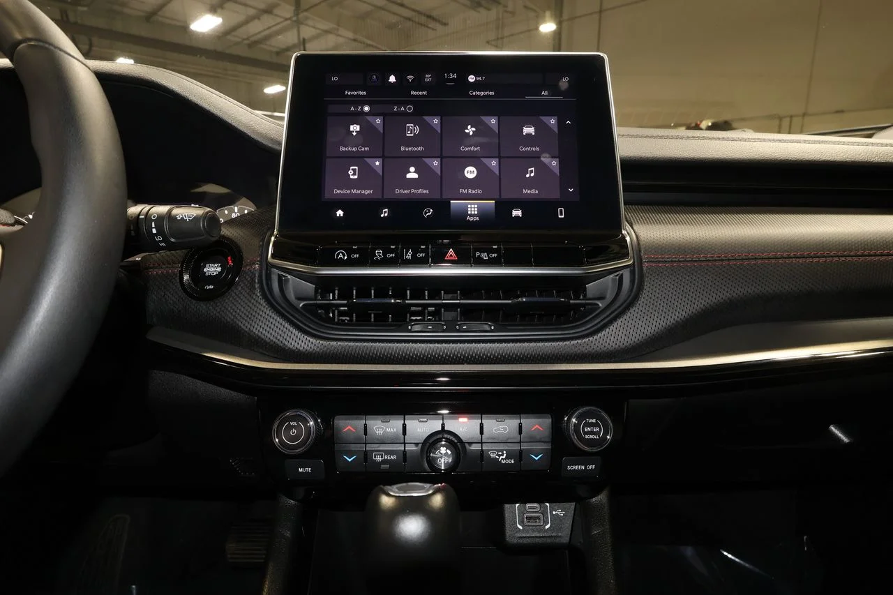 2025 Jeep Compass Trailhawk - Photo 16