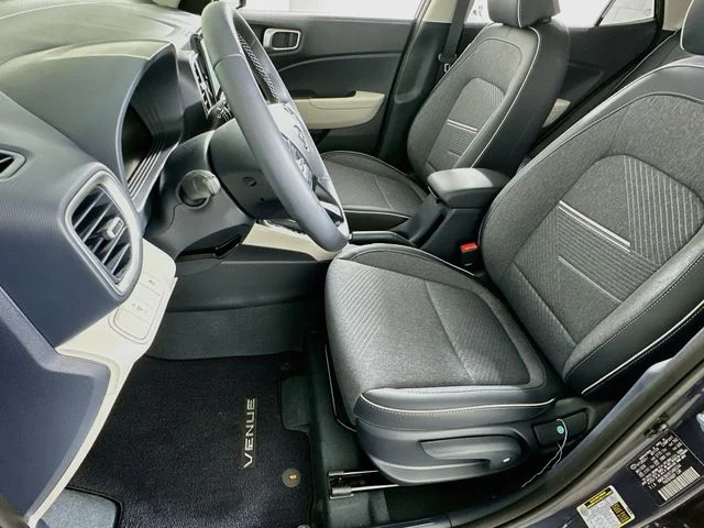 New 2026 White Hyundai SEL image 9
