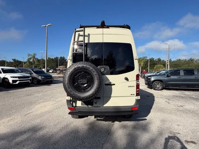 Used 2016 Beige Mercedes-Benz Passenger 144 WB image 9