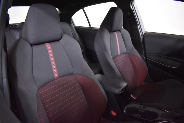 Used 2024  Toyota SE image 18