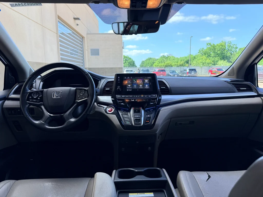 Used 2019 Deep Scarlet Pearl Honda Elite image 17