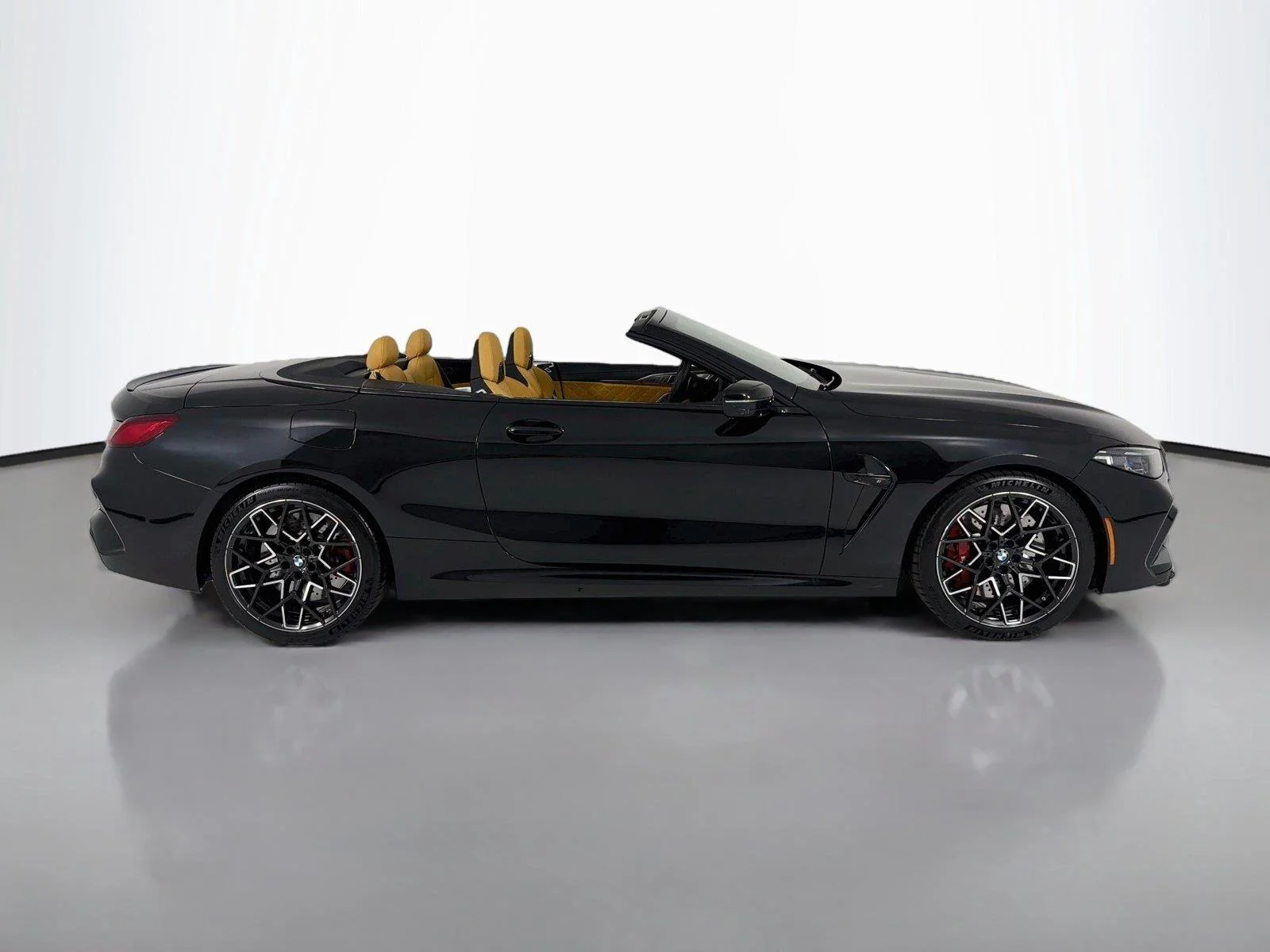 Used 2025 BLACK SAPPHIRE METALLIC BMW Competition image 36