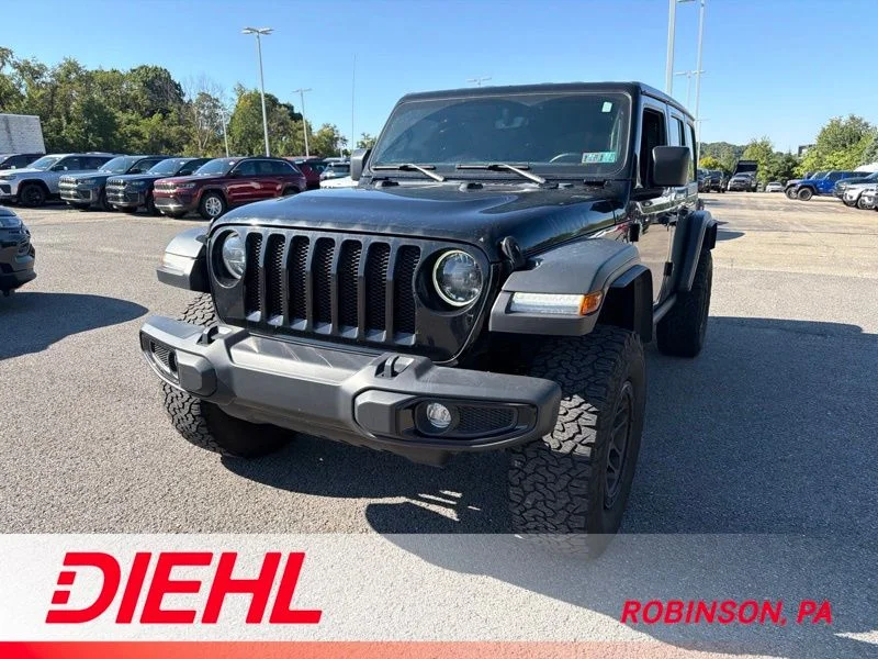 Used 2023 Black Jeep Sport image 2