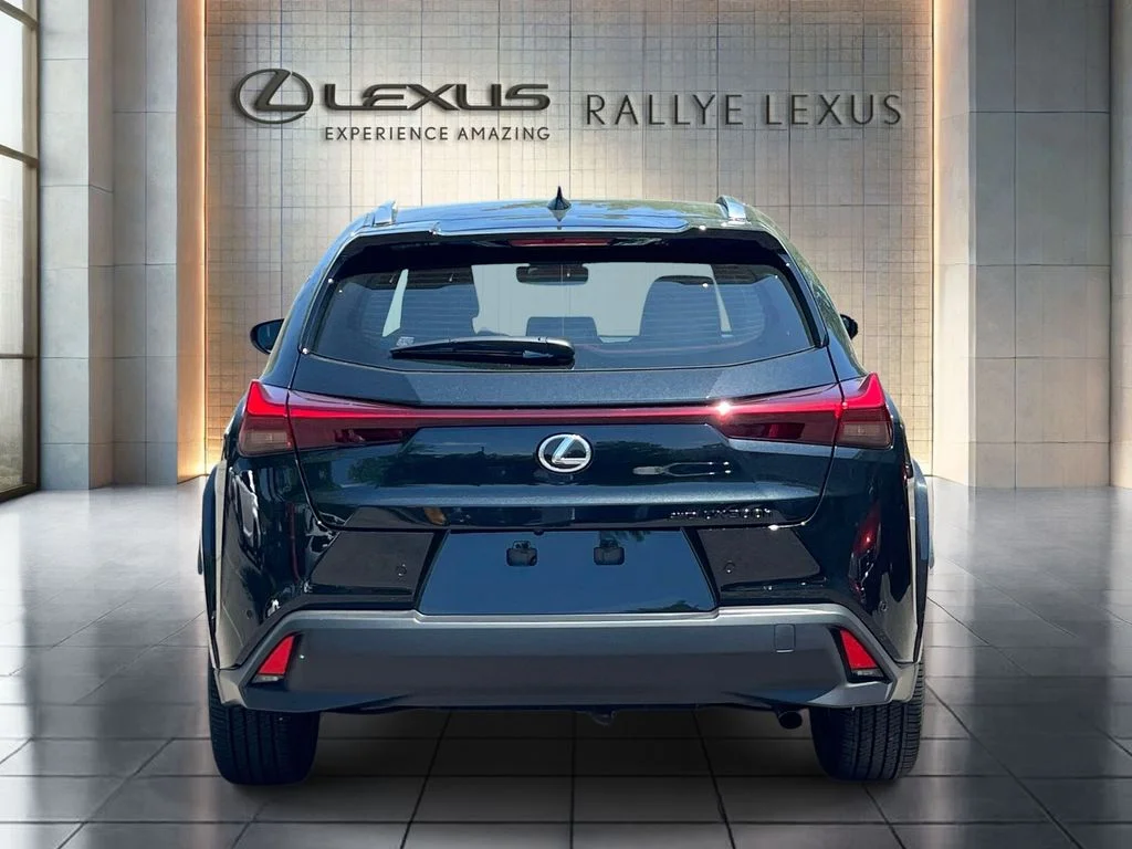 2026 Lexus UX Hybrid 300h Premium - Photo 6