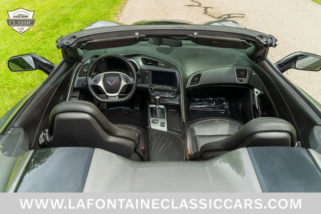 Used 2015 Gray Chevrolet Z06 image 11