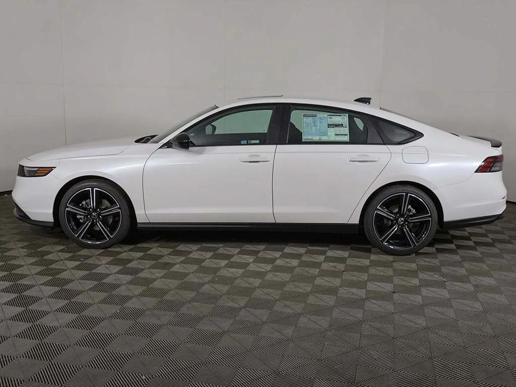 New 2026 Platinum White Pearl Honda Sport image 8
