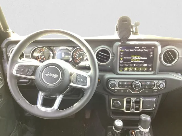 Certified Used 2023 Black Clearcoat Jeep Overland image 10