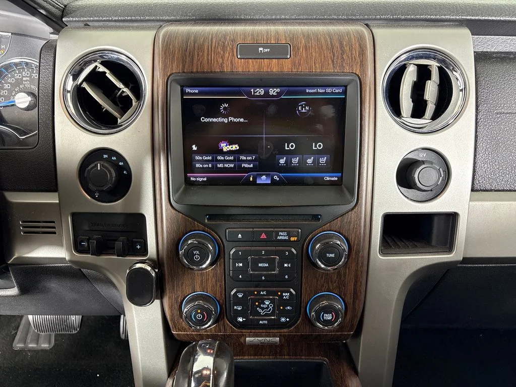 Used 2013 Red Ford Lariat image 29