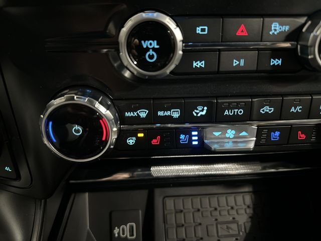 New 2026 White Ford Lariat image 31