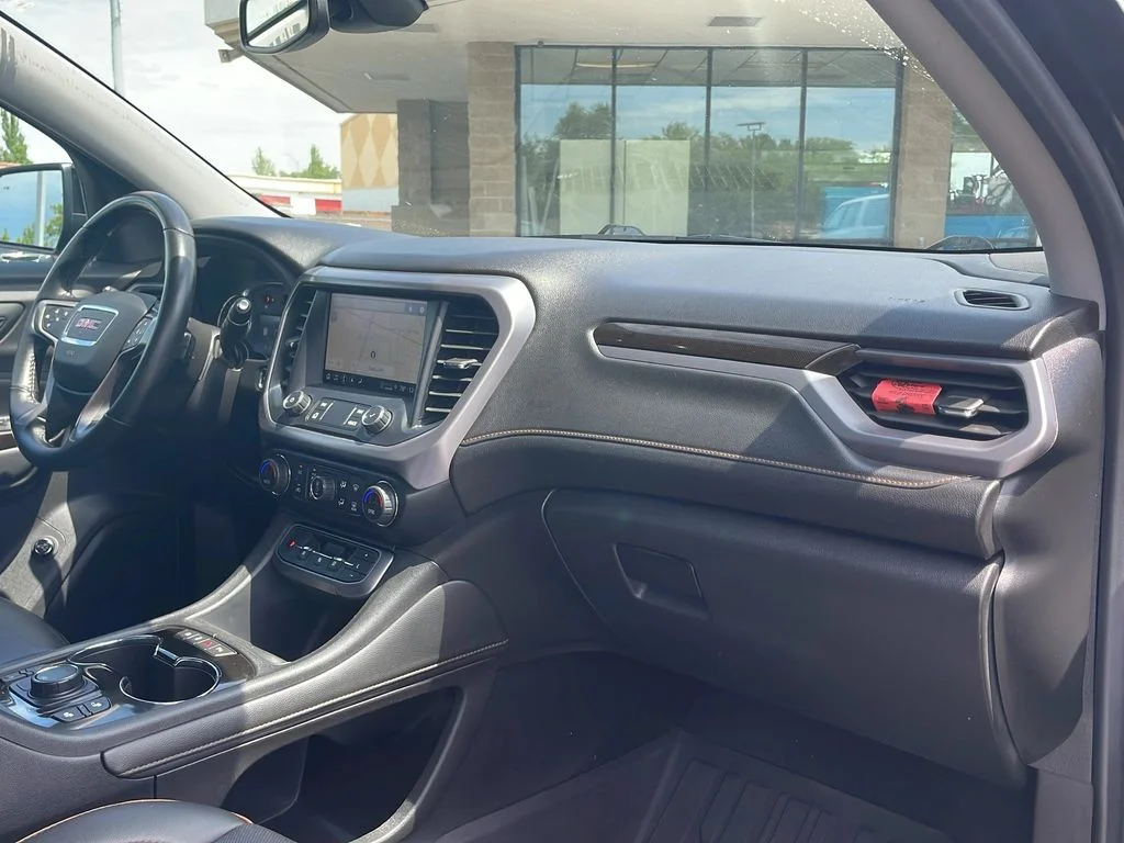 Used 2021 Ebony Twilight Metallic GMC AT4 image 21