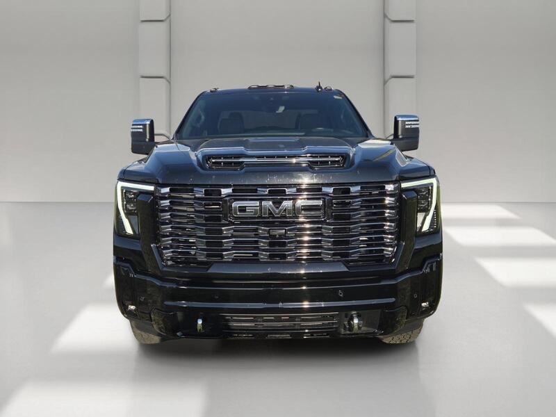 Used 2025 Onyx Black GMC 4WD CREW CAB 159" DENALI ULTIMATE image 8