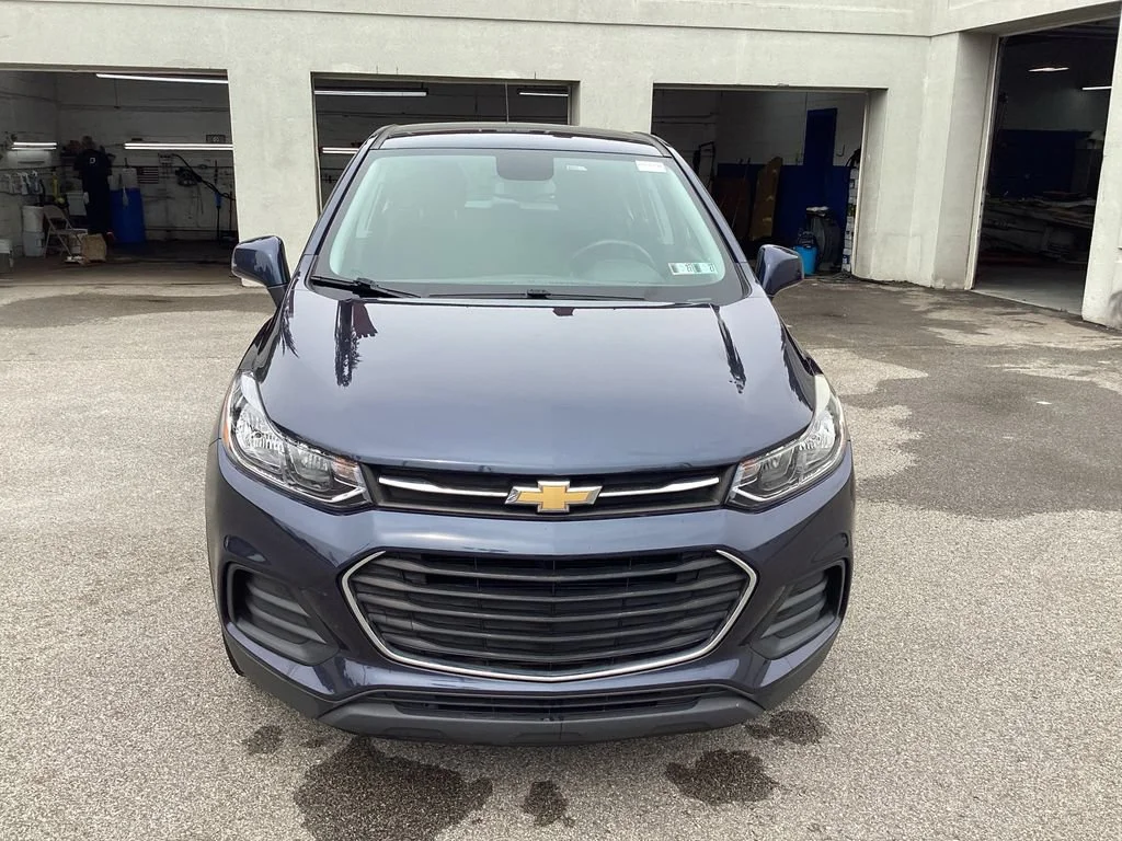 Used 2019 Chevrolet Trax LS with VIN 3GNCJNSB4KL211799 for sale in Bellevue, PA