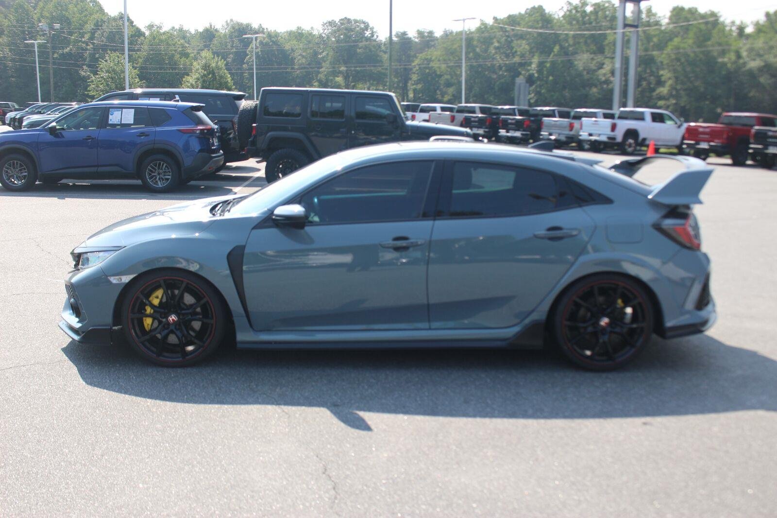 Used 2019 Grey Honda Touring image 5