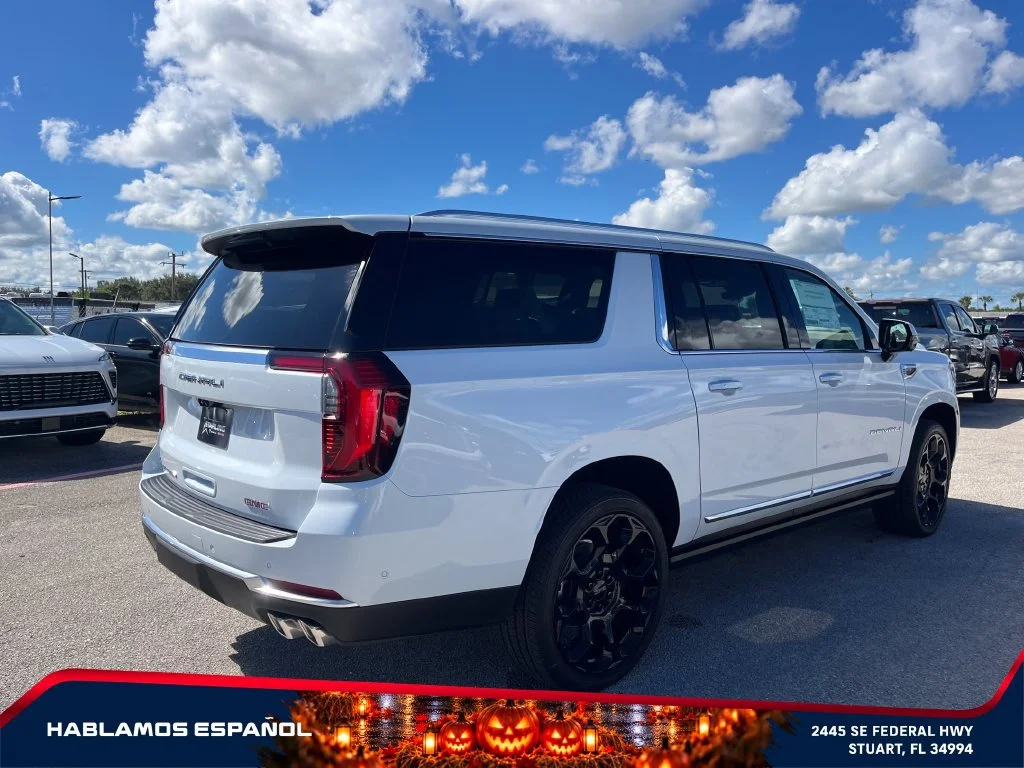 New 2027 Glacier White Tricoat GMC Denali image 7