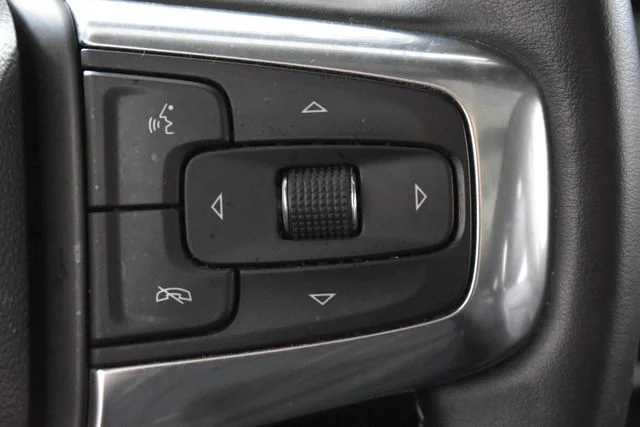 Used 2023 Gray Chevrolet LT image 26