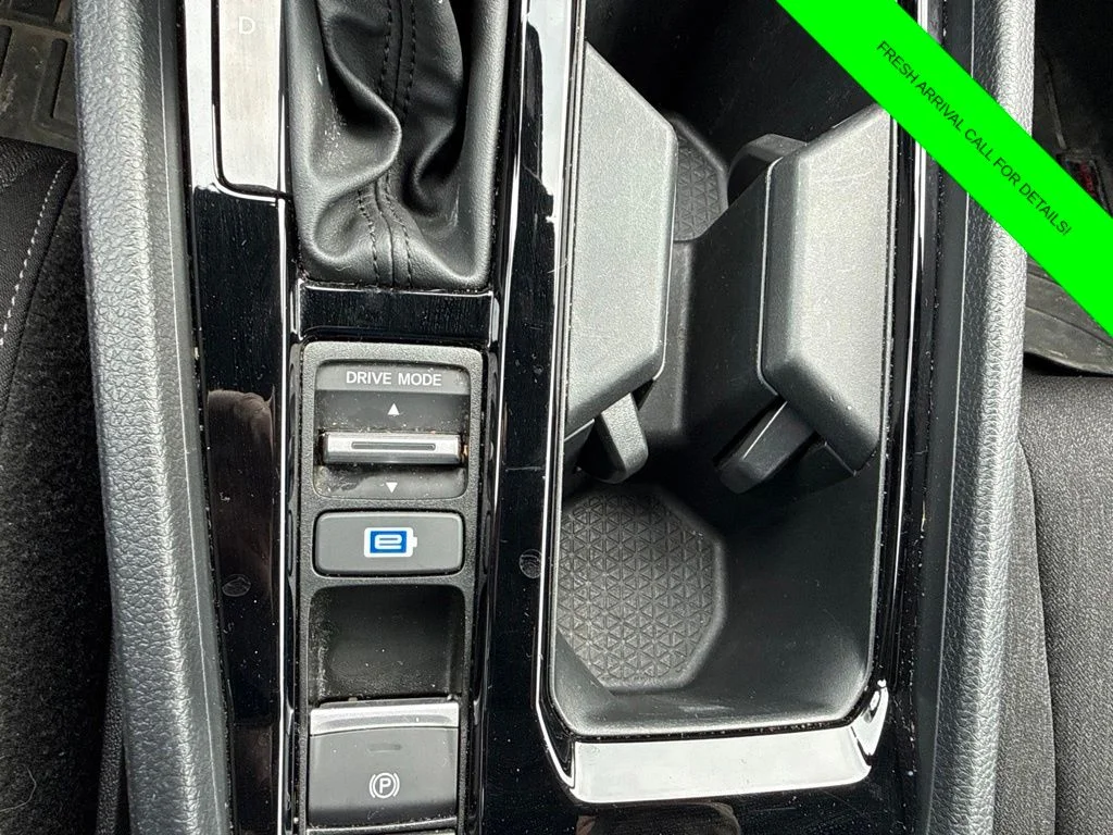 Used 2023  Honda Sport image 28
