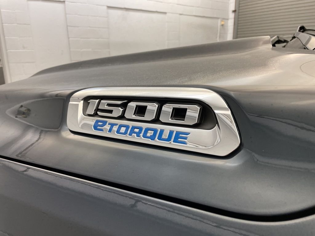 New 2025 Forged Blue Metallic Exterior Paint RAM Big Horn/Lone Star image 12
