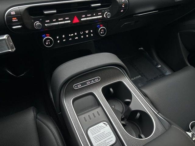 New 2026 Creamy White Pearl Hyundai Limited image 59