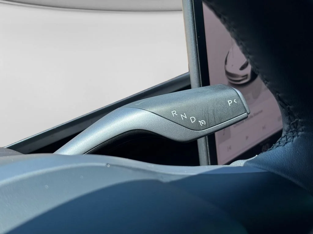 Used 2022  Tesla Performance image 16