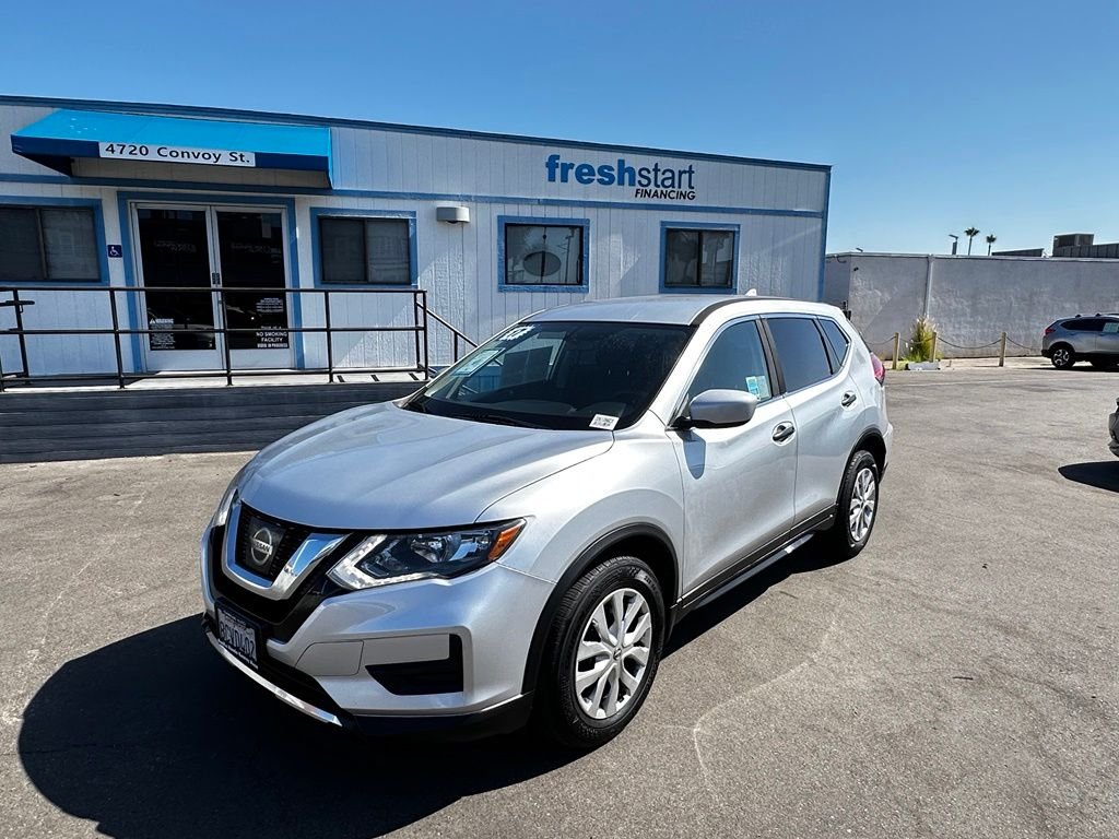 Used 2017 Nissan Rogue S with VIN KNMAT2MT4HP606819 for sale in San Diego, CA