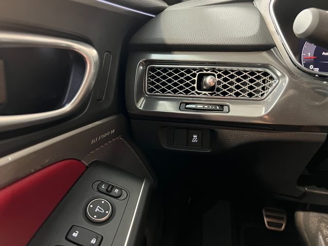 2025 Acura Integra Type S - Photo 16